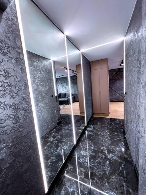 Black Pearl Luxury Apartment Windawa Zewnętrze zdjęcie